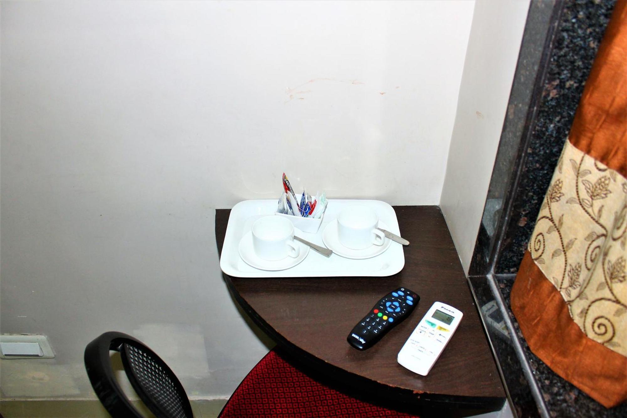 Reliable Inn Kalkuta Zewnętrze zdjęcie
