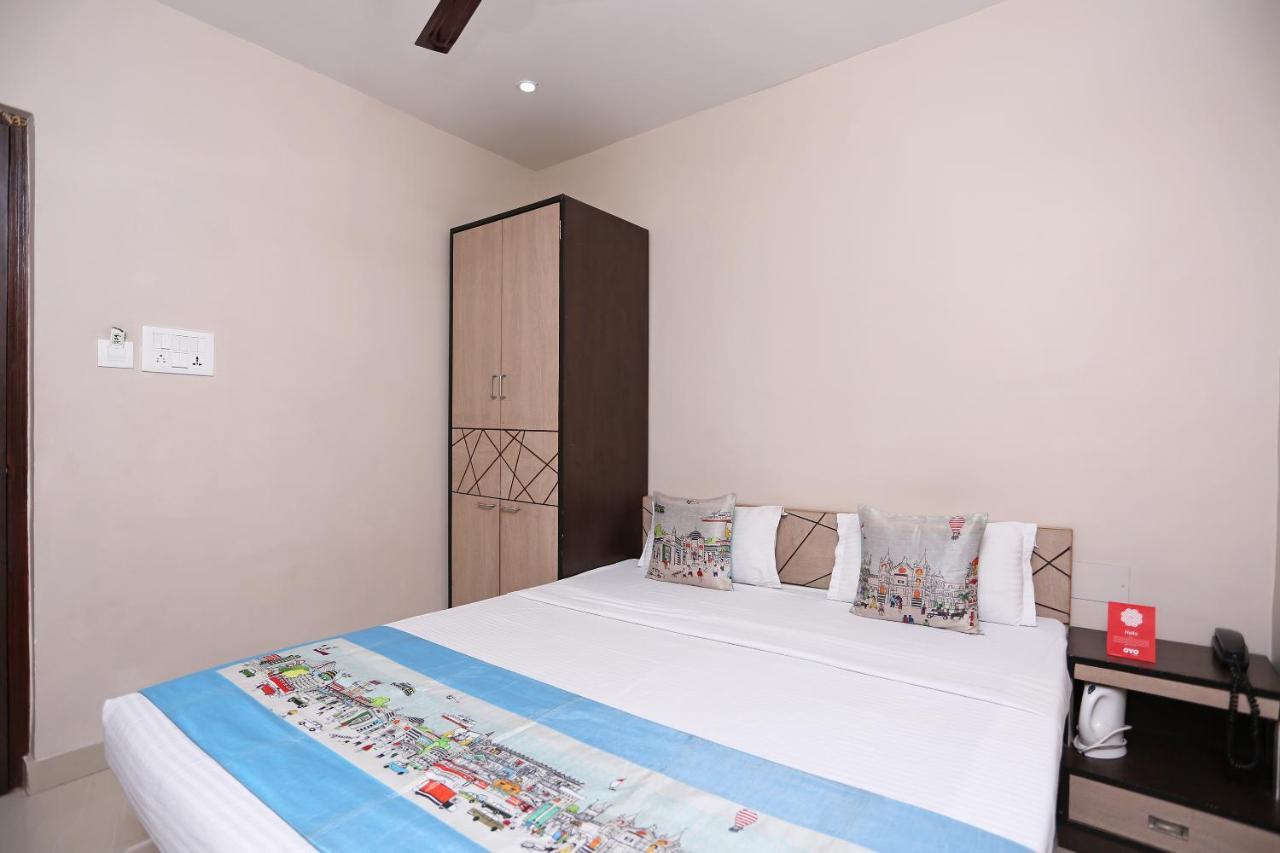 Reliable Inn Kalkuta Zewnętrze zdjęcie