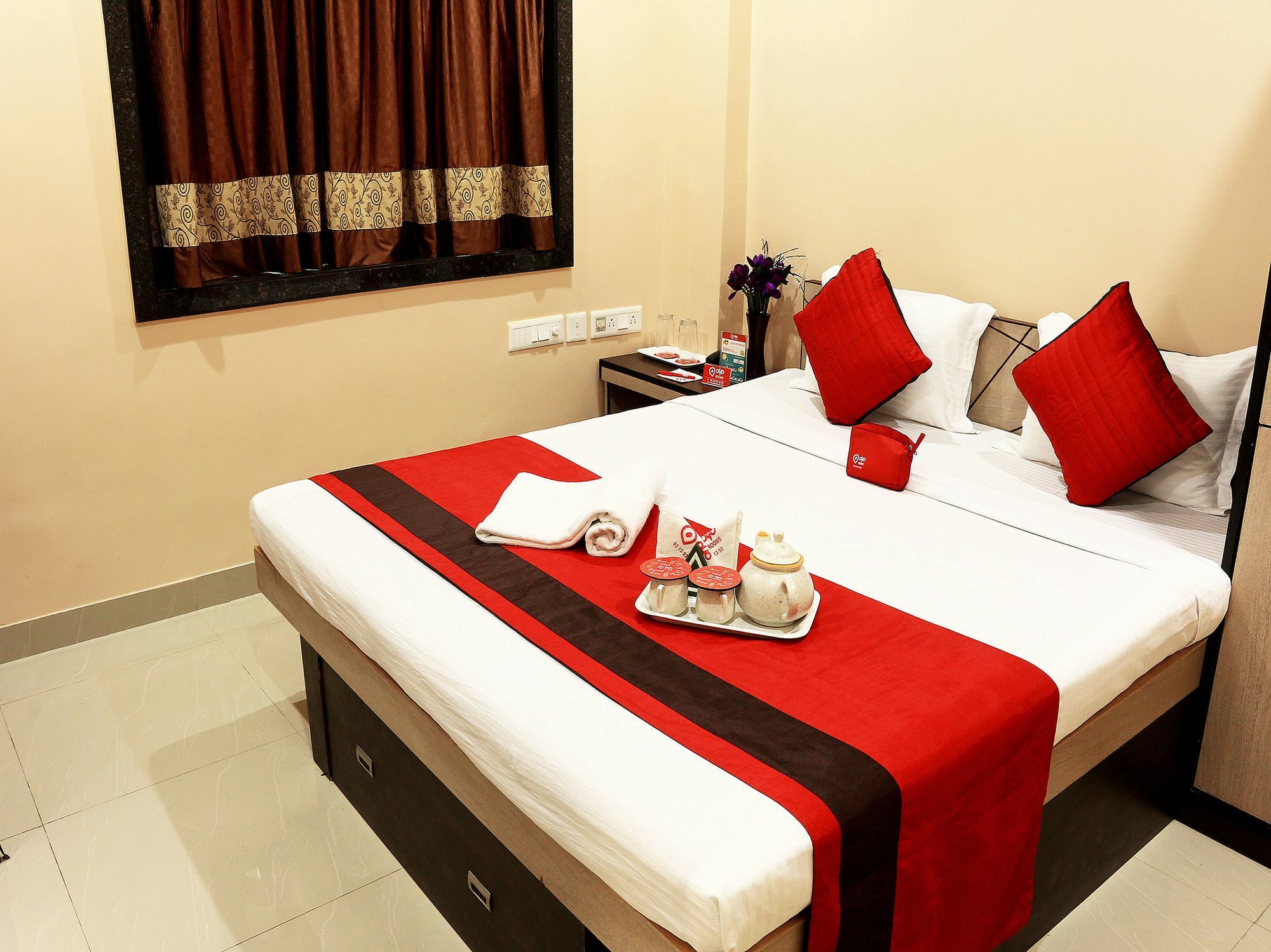 Reliable Inn Kalkuta Zewnętrze zdjęcie
