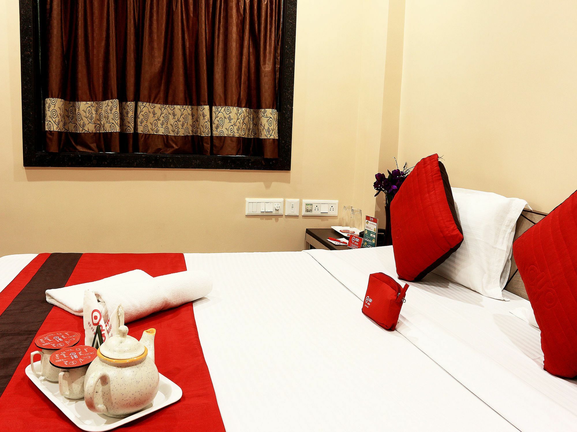 Reliable Inn Kalkuta Zewnętrze zdjęcie